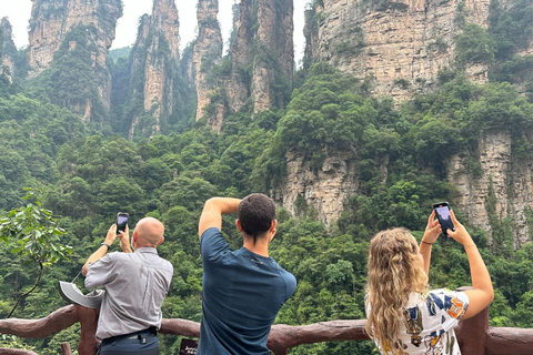 Zhangjiajie 2-Day Tour with Sunrise & Hidden Trails Zhangjiajie 2-Day Tour with Sunrise & Hidden Trails