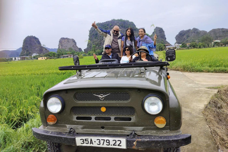 Hanoi: Ninh Binh Jeep Tour to Bich Dong, Trang An, Mua Cave