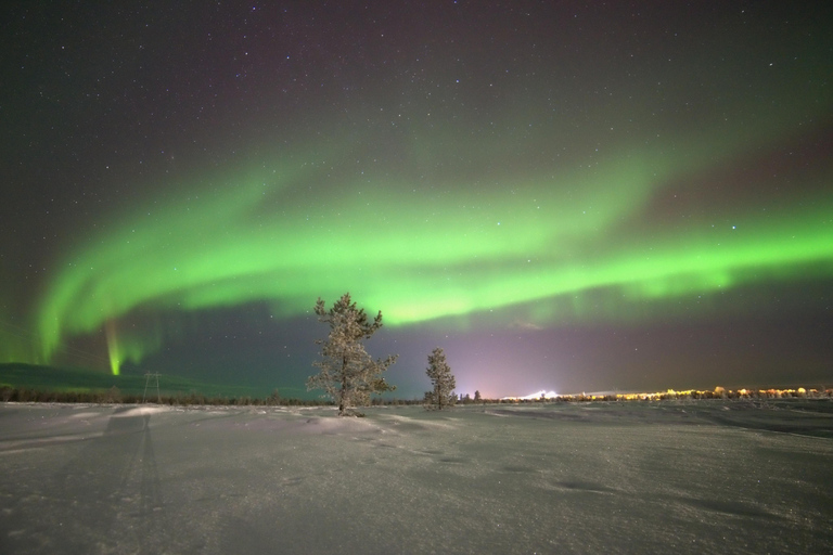 Kittilä: Northern Lights Sled Ride with Snowmobile