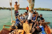 Dar es Salaam, City Walking Tour mit Street Food Tasting. - Hizvo
