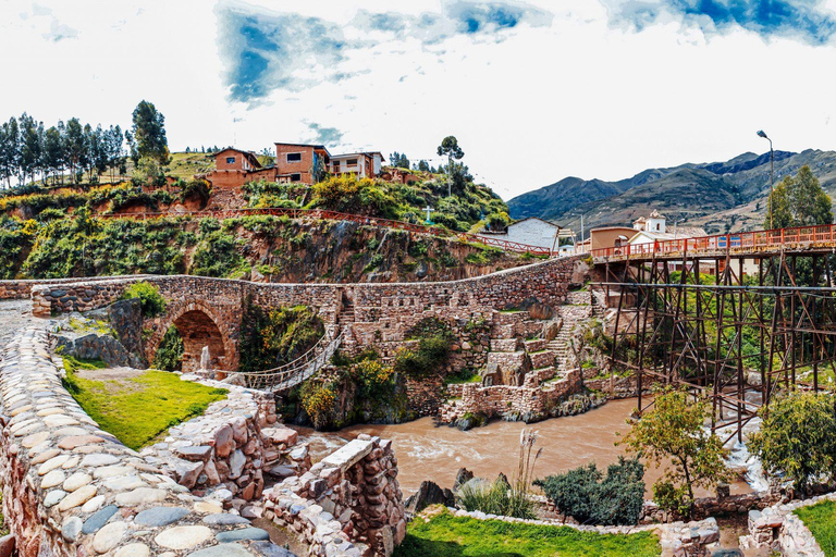 Cusco: Qeswachaka Inca Bridge and 4 Lagoons Day Trip