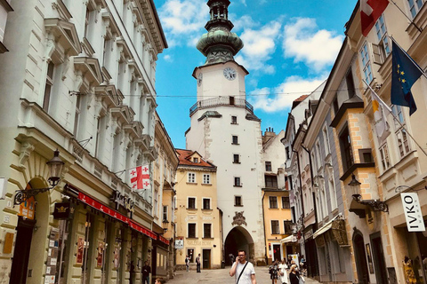 Desde Viena: Excursión de un día a lo más destacado de la ciudad de Bratislava