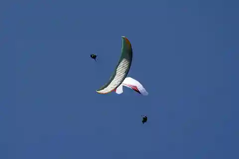 Tenerife: Extreme Vuelo Parapente Acrobático