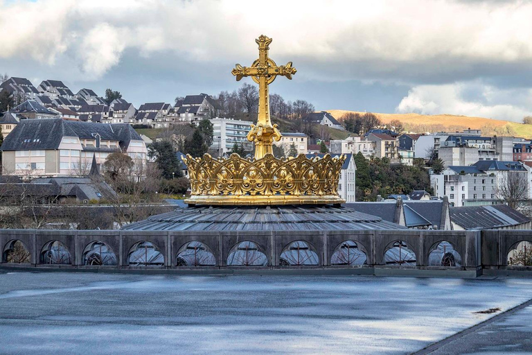 Privé transfer van Barcelona naar Lourdes in Frankrijk