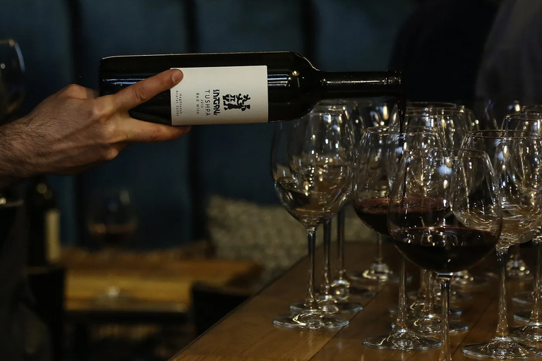 4-Day Cultural & Nature Escape with Wine Tasting