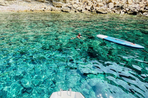 Porto Conte: Half-day catamaran tour with aperitif