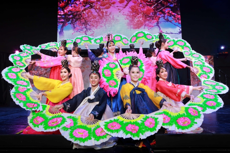 Chiang Mai: cabaretshow Siam Dragon & optioneel vervoerStandaardzitplaats - Toegangsbewijs en Hoteltransfers