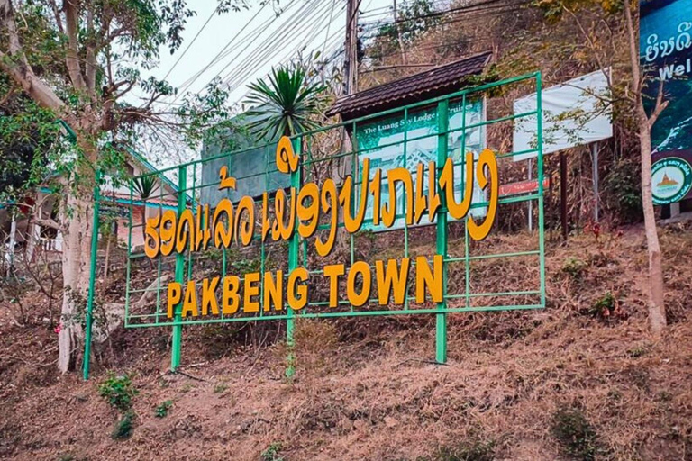 Från Luang Prabang: Långsam båt till Huay Xai 2 dagar, 1 natt