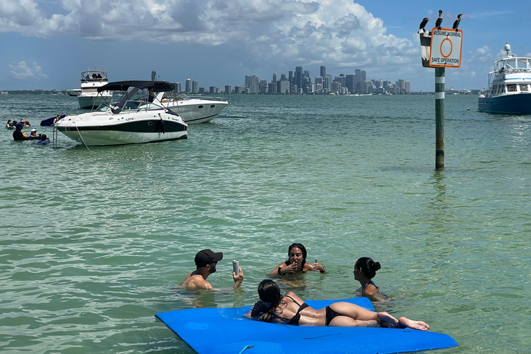 Miami: tour por la isla de los multimillonarios, el banco de arena y la isla de los mapaches.Miami: Isla de los multimillonarios, Sandbar y Raccoon Island Tour