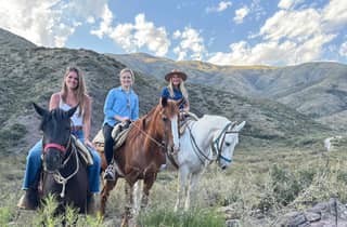 Mendoza: Reiten in den Anden mit authentischem Barbecue