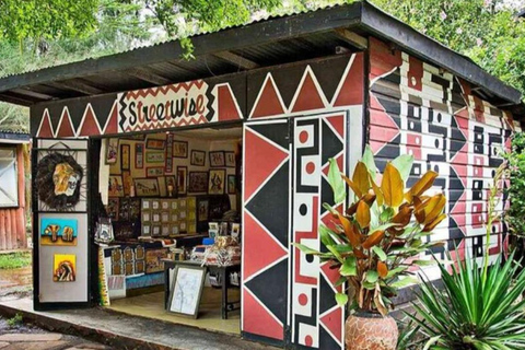 Nairobi: City view and cultural shopping experience