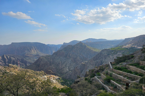 Oman: 8-Day Adventure Muscat, Wahiba Desert & Jebel Akhdar Oman: 8-Day Private Adventure