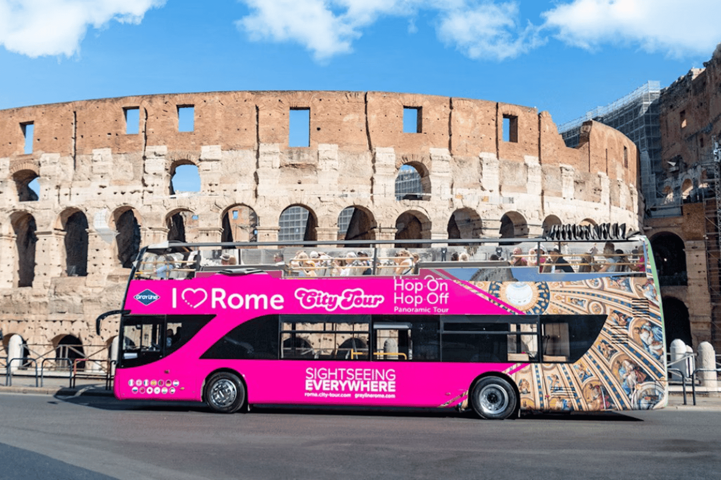 Rome: Hop-on Hop-off Bus tour + Pantheon Priority Entry