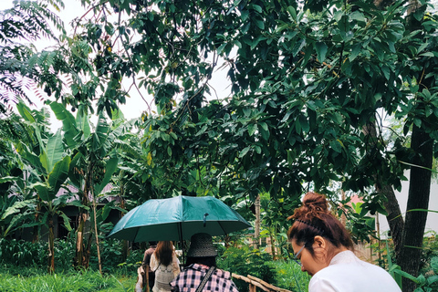 Arusha: Waterfall, Mountain Swing, Canoeing & Village Tour