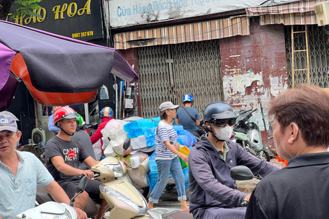 Private Jeep Tour Saigon: Ho Chi Minh City Sightseeing Private Standard Tour Without Meal