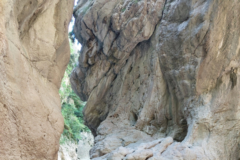 From Durrës: Holta Canyon Tour with lunch & Berat Expedition