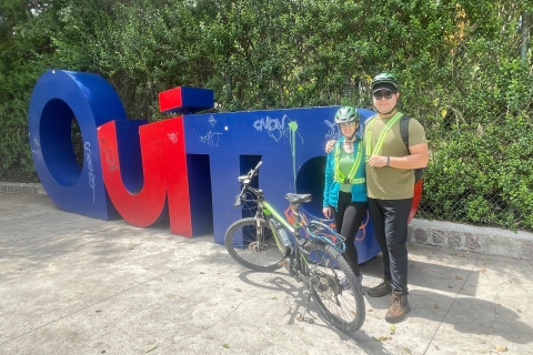 Ebikecitytour Quito mit unserem E-Bike fahren wir überall hinStadtrundfahrt in Quito, um mehr zu erfahren. Unser E-Bike kommt überall hin