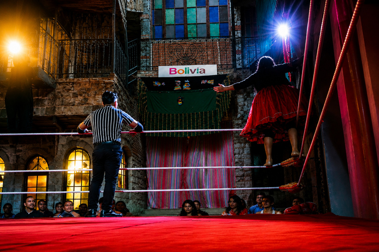 Cholitas Wrestling Ticket – La Paz Show + Transfer