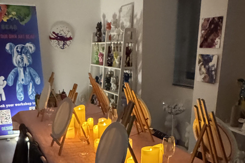 تجربة الفن والموسيقى على ضوء الشموع في أليكانتيفن وموسيقى على ضوء الشموع على لوحة كبيرة 30 × 30 أو 30 ×