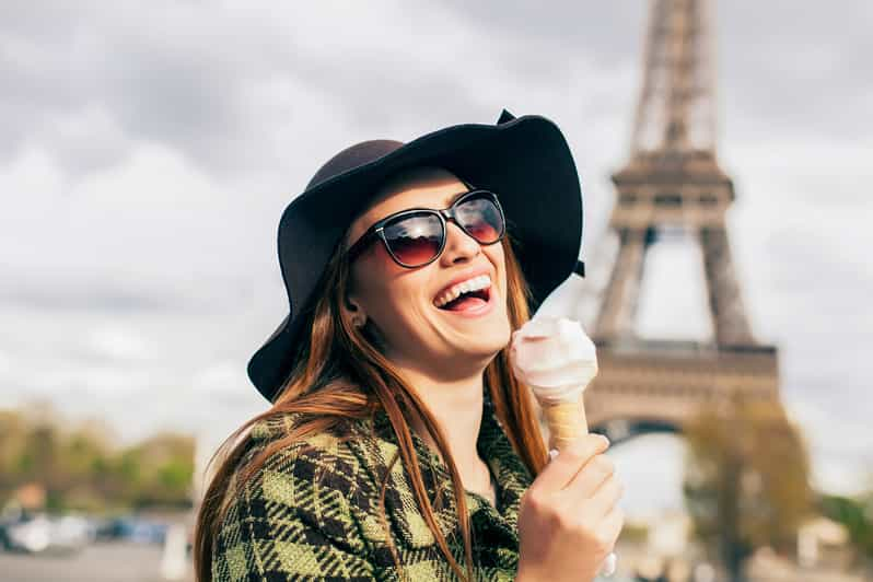 Paris: Day or Sunset Cruise with Drink, Ice Cream or Dessert | GetYourGuide