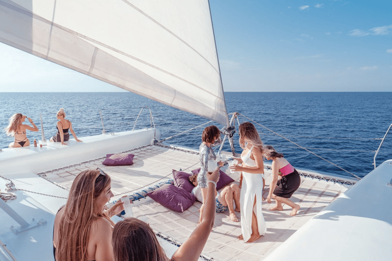 Ibiza: Catamaran Cruise with Cooking Class and BBQ