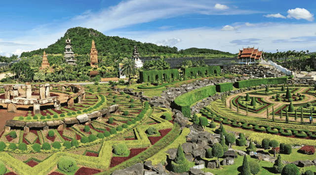 Bangkok:Pattaya Nong Nooch Gardens, Floating Market Day Tour