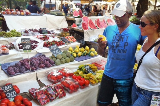 Tasting Tour of Tropical & Exotic Fruits in Panama’s Markets