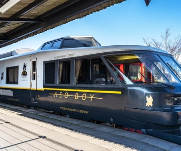 Kyushu Aso Volcano, Aso Boy Scenic Train,Hot Spring Day Tour