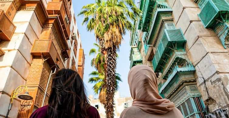 Jeddah: City Highlights Tour with Local Guide