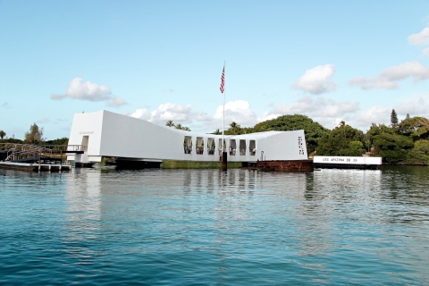 Oahu: Oficjalna wycieczka audio z narracją USS Arizona MemorialOpowiadana wycieczka po pomniku USS Arizona