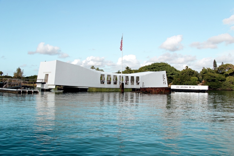 Oahu: officiële USS Arizona Memorial-tour met audiogidsRondleiding met commentaar USS Arizona Memorial