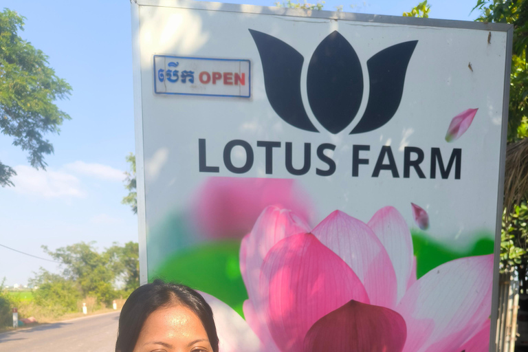 Siem Reap Lotus Silk Farm Tour with Pick Up downtown Siem Reap : Ferme de Soie de Lotus - Visite Guidée Francaise