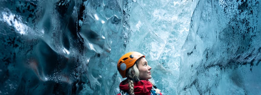 Jökulsárlón : excursion en Super Jeep dans une grotte de cristal