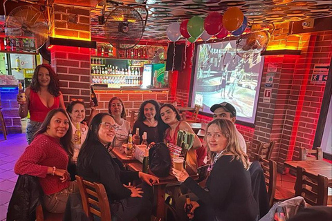 Medellin: Private Fonda Tour with Hotel Pickup