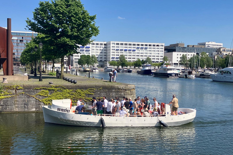 Antwerp: Private Harbor Cruise with Aperitif near the MAS XL Antwerp: Private Harbor Cruise with Aperitif near the MAS