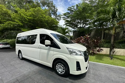Phuket: Private Van Rental with a Driver for a Full Day