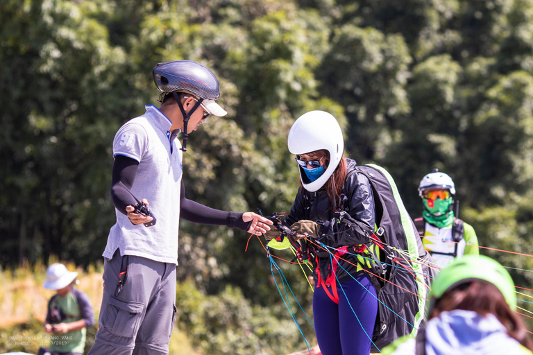 Hanoi: 7-Day Paragliding Training Course for Beginners