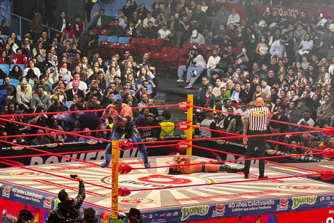 Mexico City: Lucha Libre Sightseeing Tour with Pick-Up & Drop-Off, Street Food Tasting