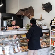 Dunedin: 3-Hour Artisan Food Walking Tour Dunedin: 3-Hour Artisan Food Walking Tour