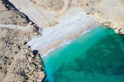 Wadi Shab Hike, Fins Beach Swim & Bimmah Sinkhole Tour