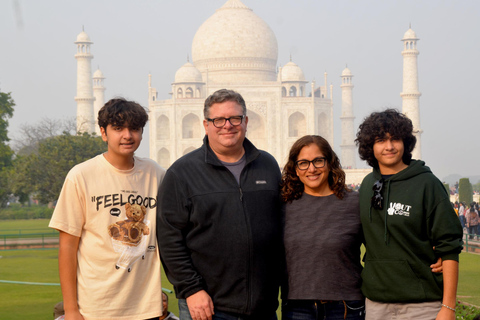 Från Delhi: Samma dag Taj Mahal och Agra Fort med transferResa utan lunch och inträdesavgift