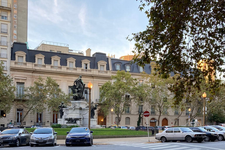 ريكوليتا وريتيرو: أسرار بوينس آيرس الغنية