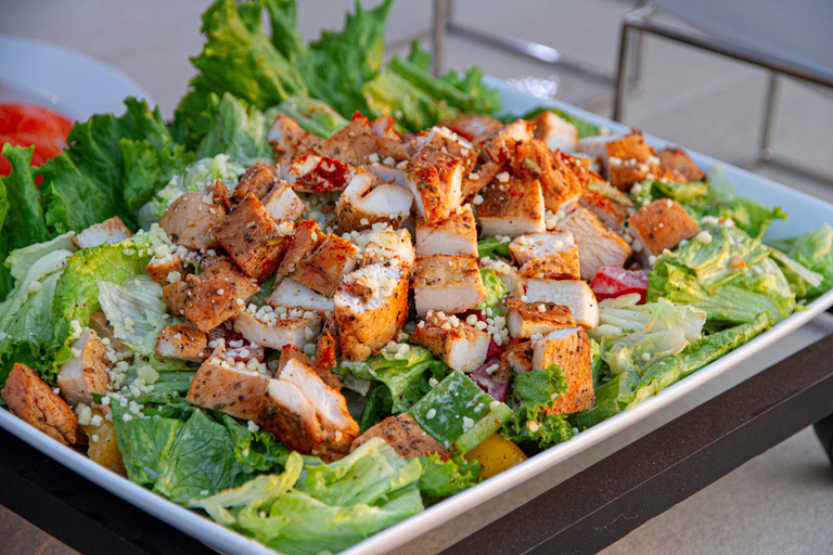 Pattaya: Oriental Atlantis Dinner Cruise & Cabaret Show VIP Seat (Private Table for 1-6 Person)