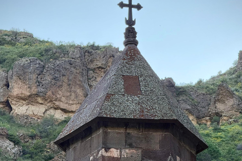 From Yerevan: Garni, Geghard & Charents Arch Tour with Guide