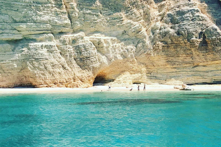 Entdecke Rinas Höhle und Koufonisia Kreuzfahrt von Naxos aus