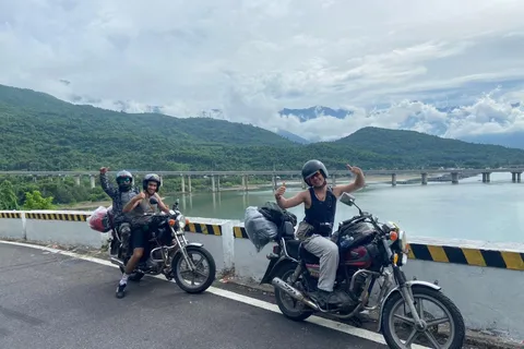 Hoi An: Traslado en moto a/desde Hue W Hai Van Pass(1 trayecto)