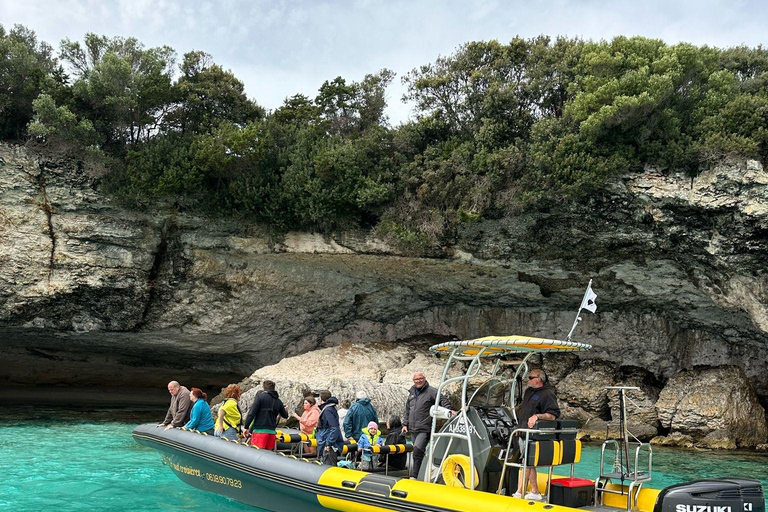 Da Porto-Vecchio: Crociera turistica dell&#039;Arcipelago di LavezziDalla spiaggia di Santa Giulia