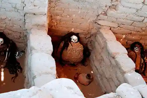Nazca - Tour del cimitero di Chauchilla