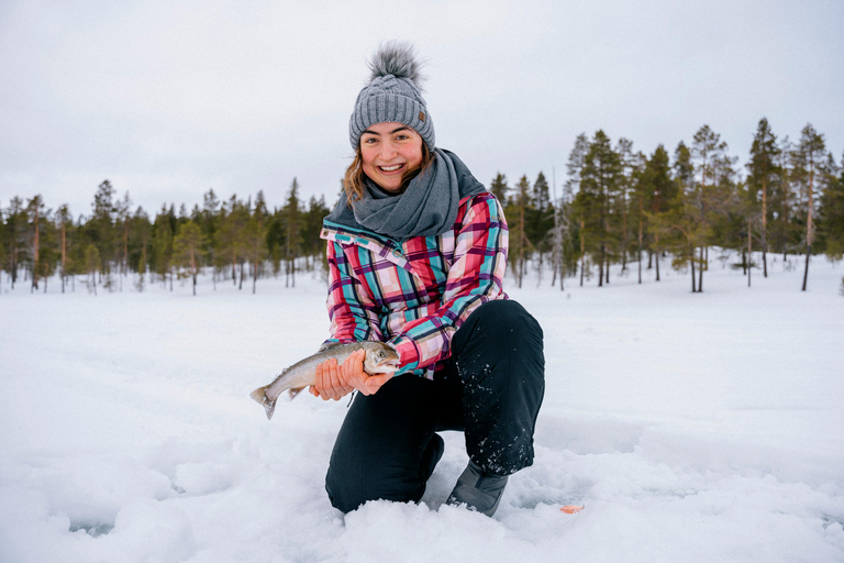 Saariselkä : Aventure de pêche sur glace