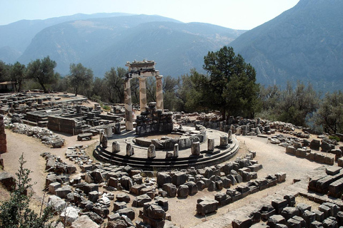 2 Day Private Tour Delphi &amp; Meteora a Trip of a LifetimeTour with Driver